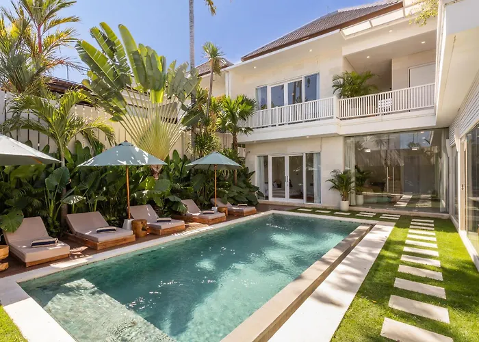 4br Villa, Private Pool, Walk To * Canggu