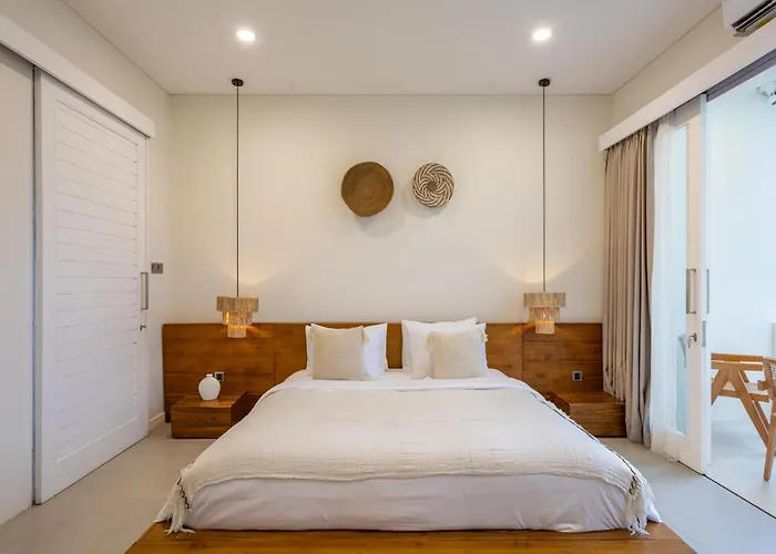 4br Villa, Private Pool, Walk To Canggu