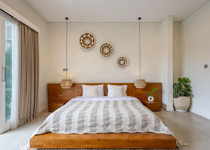 4br Villa, Private Pool, Walk To Canggu